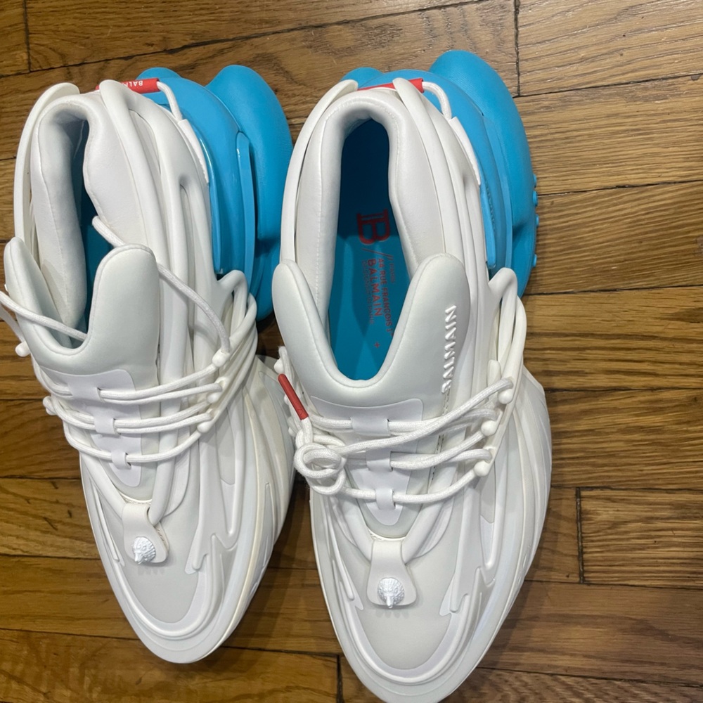 Balmain Sneakers ( brand new with receipt )